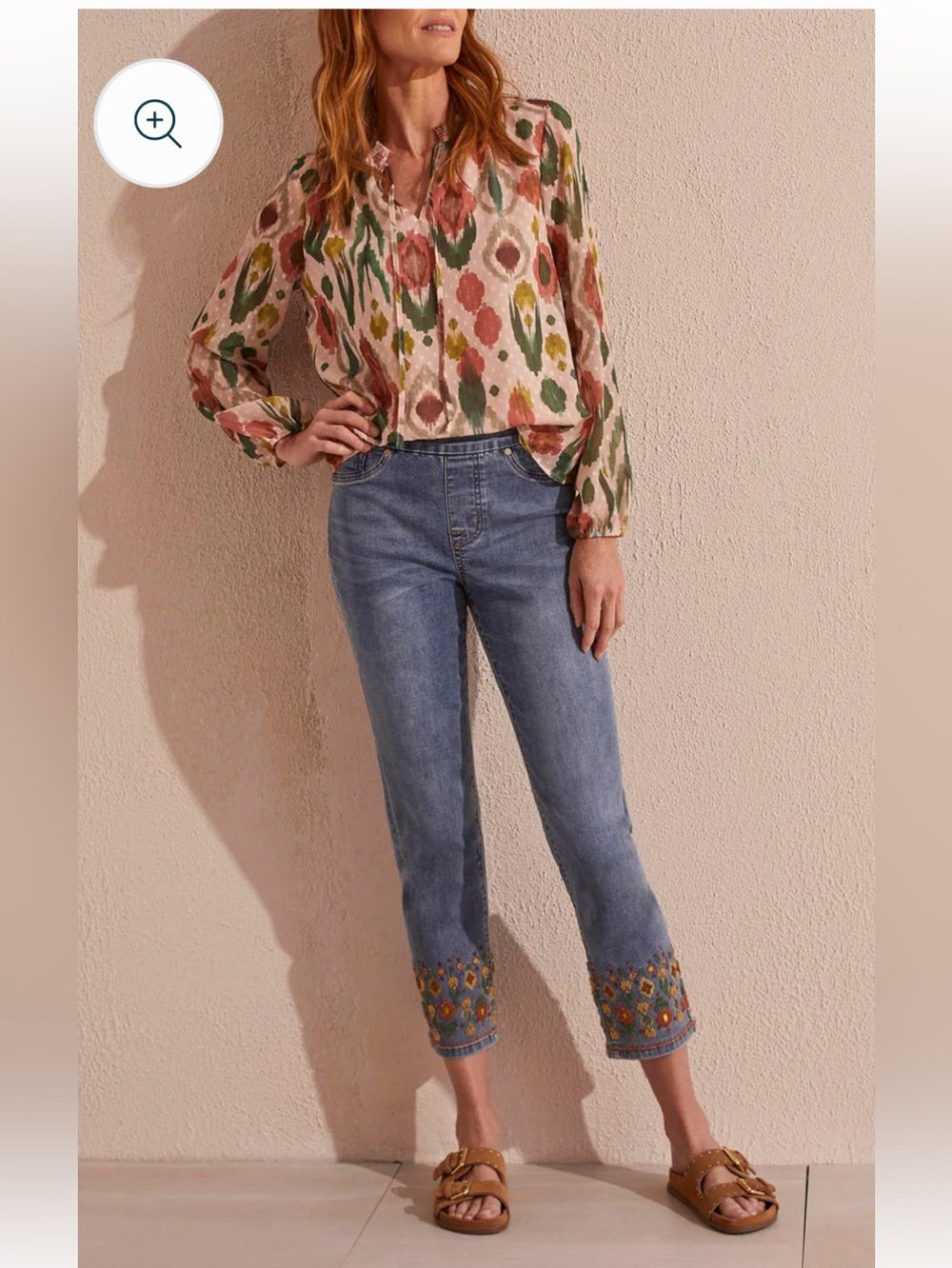 Women’s Tribal Jeans With Beaded Embroidered Hemline Size 8